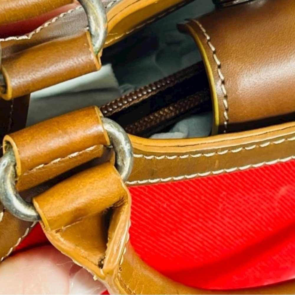 Fossil Classic #75082 Red Canvas & Leather Satchel Tote Bag Vintage Key Charm - Picture 7 of 11